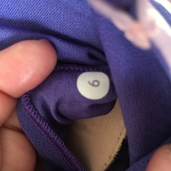 Lululemon Tank - Picture 2 of 5